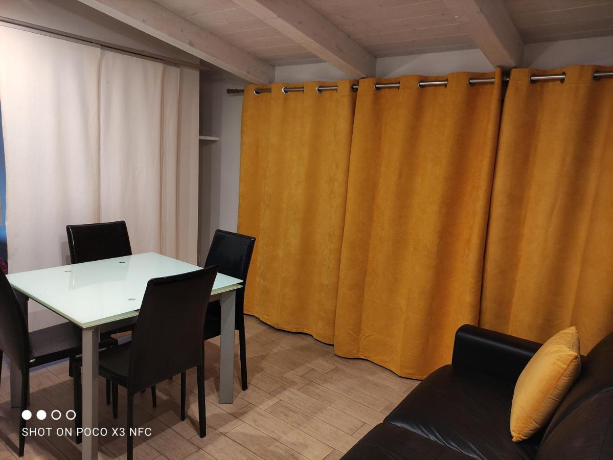 Albergo Diffuso Dimora Rossi B&B Turi Zewnętrze zdjęcie