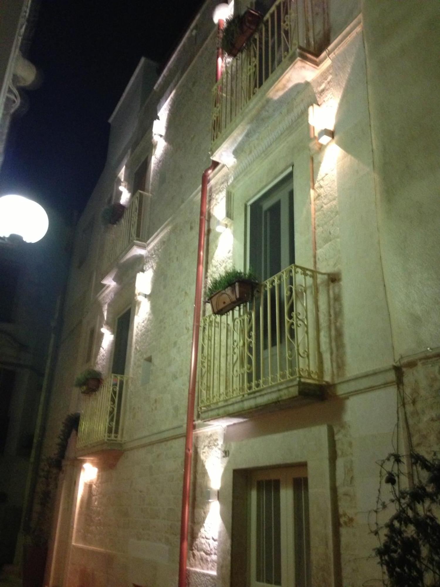Albergo Diffuso Dimora Rossi B&B Turi Zewnętrze zdjęcie